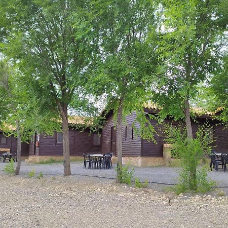 Camping Casa Fausto Cerca de Dinopolis Formiche Alto Exterior foto